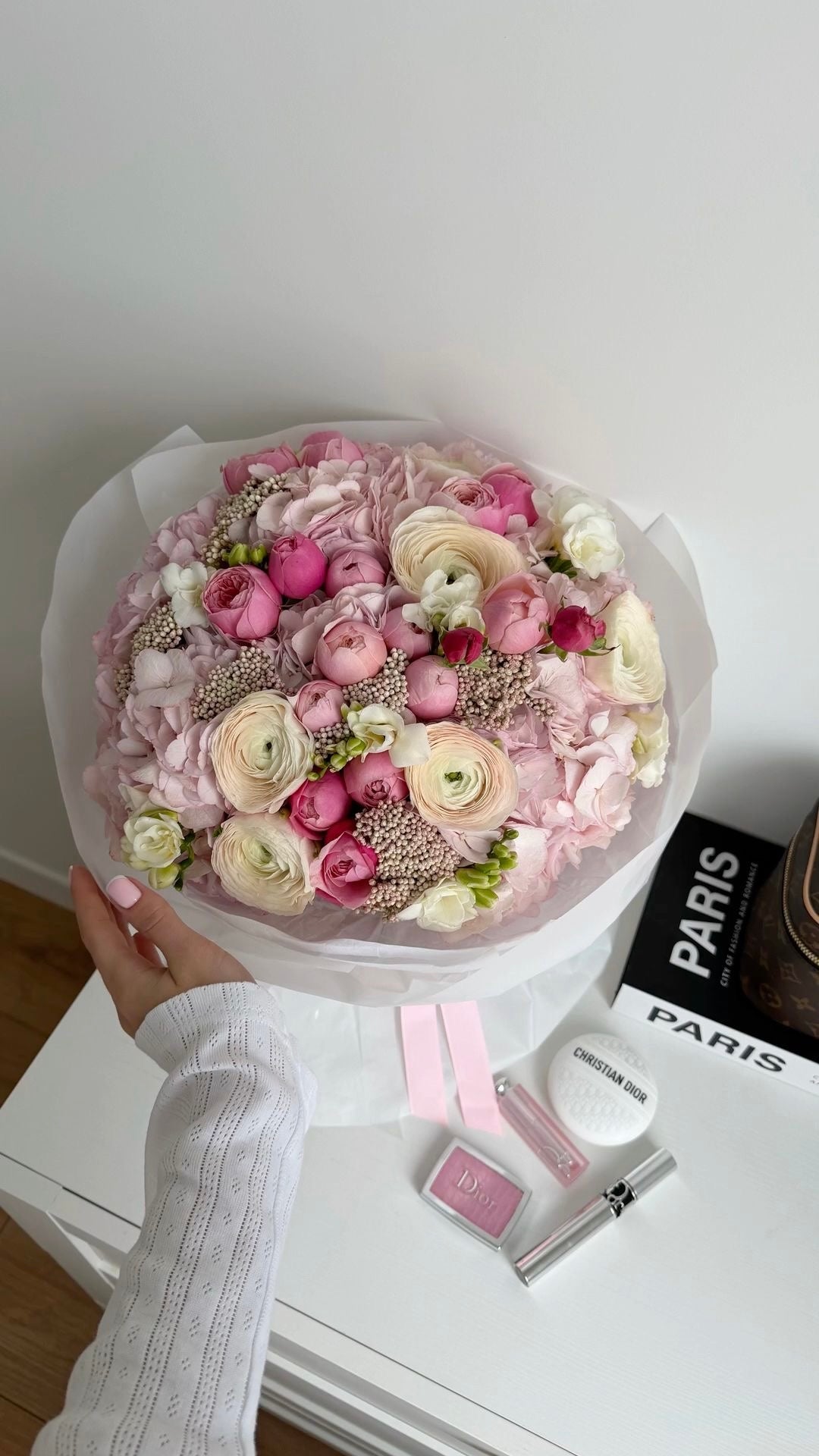 Belle Amour — Blush Ivory Garden Roses · Mix Bouquets by Ame Flowers