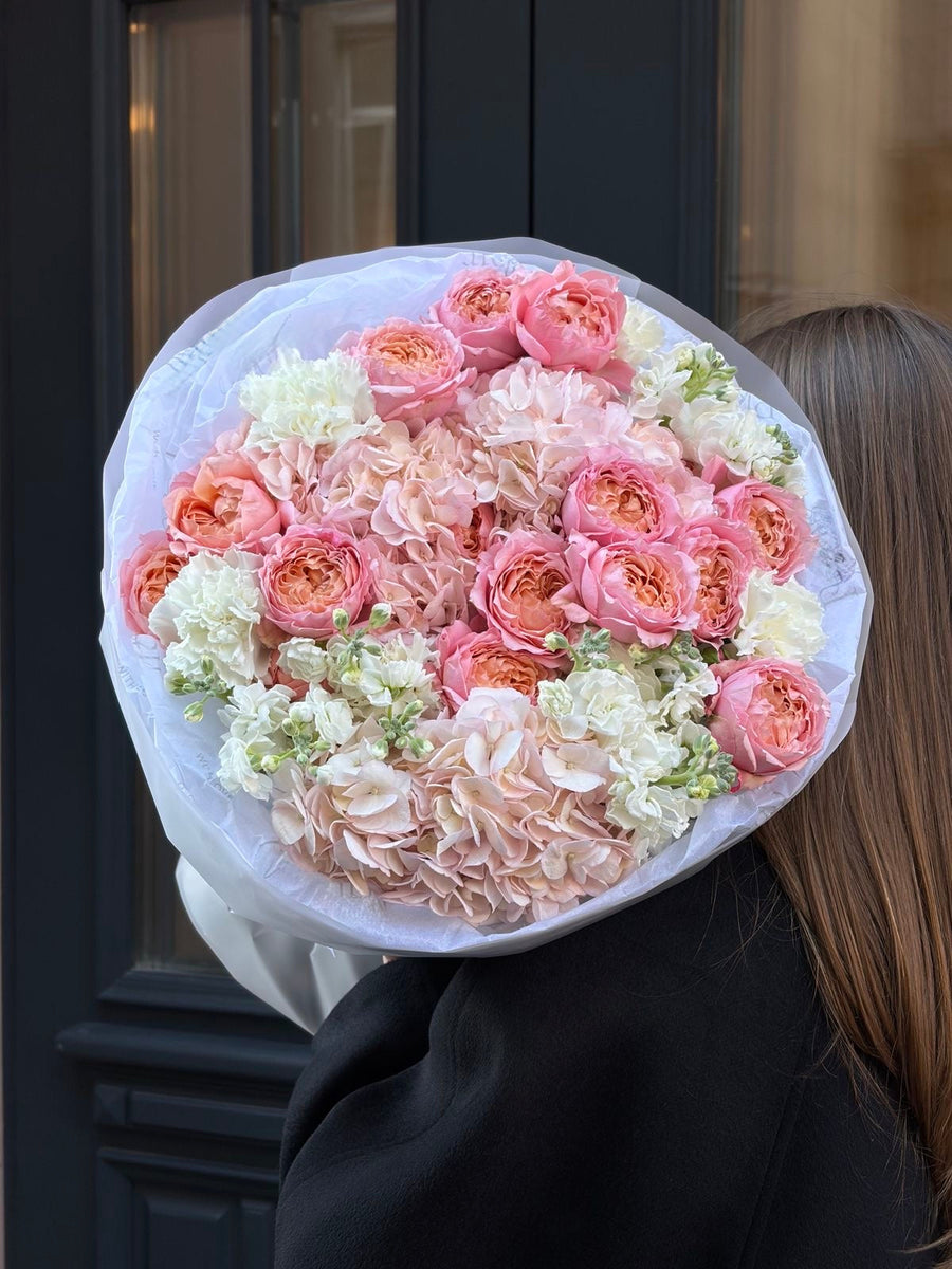 Amour Toujours — Blush Ivory Garden Roses · Mix Bouquets by Ame Flowers