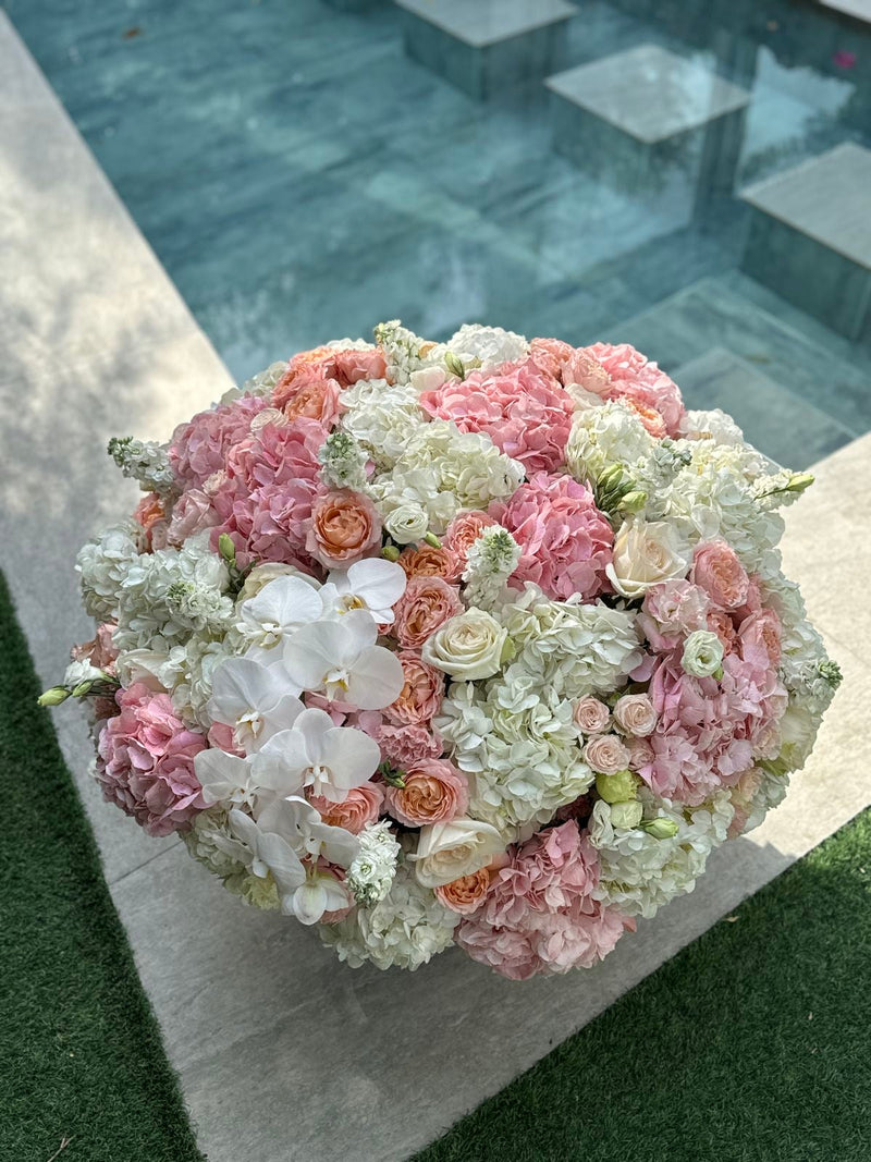 Jardin d’Amour XL Basket — Blush Ivory Roses · Floral Baskets by Ame Flowers